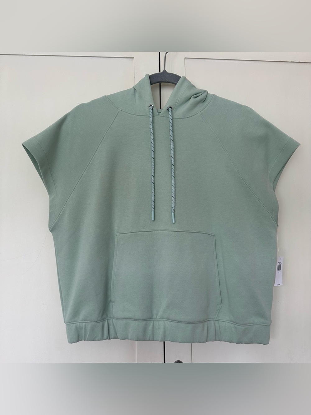 Old Navy Active Pale Glass Color Dynamic Fleece Cropped Hoodie Size M NWT